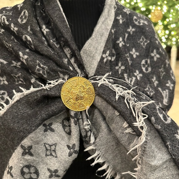 Vintage scarf ring - Picture 1 of 2